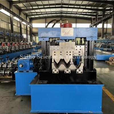 China 2 & 3 Waves Guardrail Roll Forming Machine 3.0mm Drive By Gear Box High Afficiency for sale
