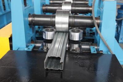 中国 45 #水力5.5kwの機械を形作る鋼鉄の梁のプロフィール ロール 販売のため