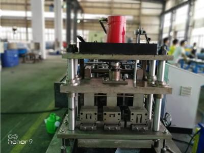 China 3 Rows Guide Rail Solar Roll Forming Machine for solar stands continues punching for sale