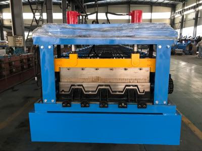China Manual Decoiler Floor Metal Deck Roll Forming Machine 85mm Shaft 30 Stations for sale