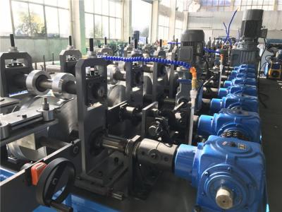 China Double Head Decoiler Top Hat Metal Roofing Roll Forming Machine Drive by Gear Box for sale