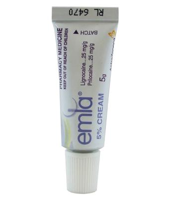 中国 SGS Eye Anesthetic Cream 10g Eyeliner Numbing Cream OEM ODM 販売のため