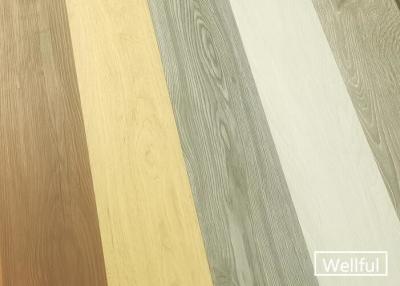 Chine le bois de luxe imperméable arrière sec de plancher de vinyle de 2.0mm a gravé en refief à vendre