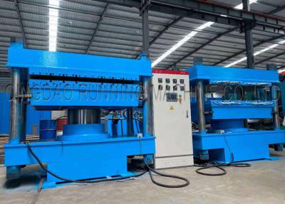 Chine Machine de vulcanisation hydraulique de presse pour l'amortisseur en caoutchouc à vendre