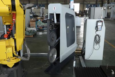 Chine Machine automatique de meulage et de polonais de surface métallique avec le matériel d'acier au carbone à vendre