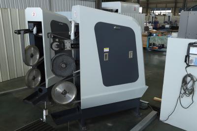 China Máquina pulidora automática de la superficie de metal, máquina pulidora robótica industrial en venta