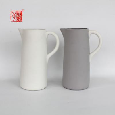 China Kitchen Decorated Unique Jug Water Milk Jug Wholesale Ceramic Pitcher All-Season for sale