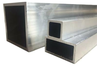 Chine Barre carrée en aluminium carrée en aluminium de haute résistance de tuyau/poids léger 6061 à vendre
