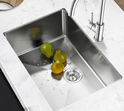 China 18 Gauge Workstation Stainless Steel Kitchen Sink With Strainer Silver Brushed Finish for sale
