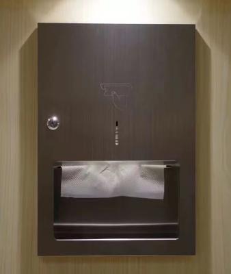 Cina Erogatore lucidato del rotolo di carta igienica di acciaio inossidabile del metallo di Chrome per gli hotel in vendita