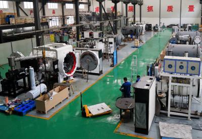 Chine Four de frittage personnalisable de pression de gaz pour l'atmosphère multi de métallurgie des poudres à vendre