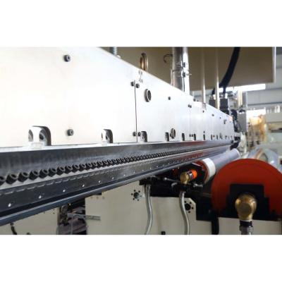 Chine Machine de laminage par extrusion d'emballages en papier plastique en aluminium avec système de commande hydraulique à vendre