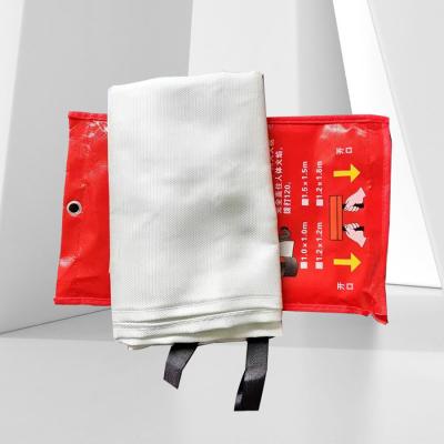 Китай Стекловолоконное противопожарное безопасное оборудование аварийное пожарное одеяло транспортное средство пожарное одеяло продается