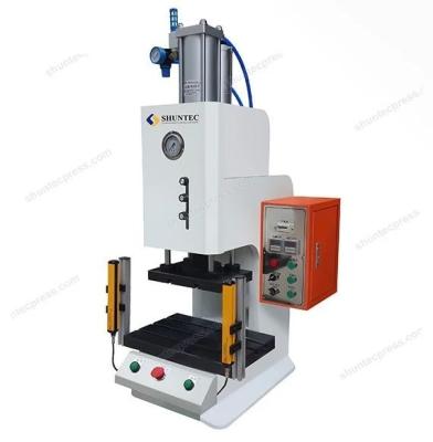 China Prensa pneumática personalizada máquina de prensagem pneumática à venda