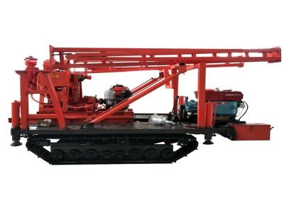 China Hydraulic Tracked Mounted Water Well Drilling Rig With Single Axle Steering Brake for sale