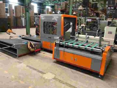 China Orange Carton Box Folding And Gluing Machine 300g/M2 60m/min-100m/min for sale