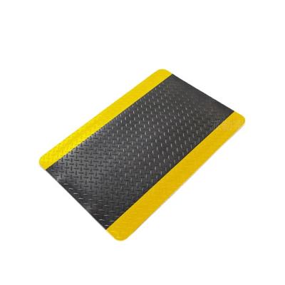 China Black And Yellow Antistatic Conductive Cleanroom ESD Anti Fatigue Mat With Lock for sale