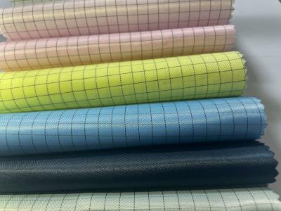 中国 100D*100D Anti Static ESD Fabric 98% Polyester 2% Conductive Filament 販売のため
