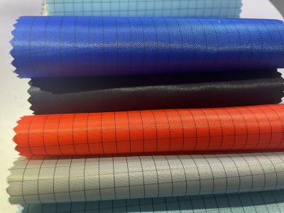 中国 5mm ESD Grid Polyester Antistatic Anti Static Cleanroom Conductive Fabric Dust Free Clothing Fabric 販売のため