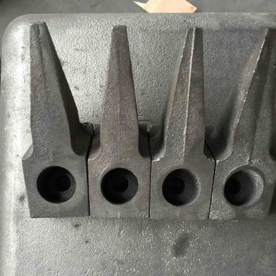 China Hardfacing Tungsten Carbide Wear Parts For Bucket for sale