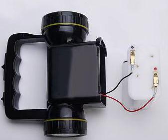Chine torche portative de lampe de signal de 4 couleurs avec la batterie pour la réparation ferroviaire au chantier à vendre