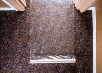 China 3 Mil Single Side Adhesive Carpet dat Film Acryl Op zwaar werk berekend maskeert Op basis van water Te koop