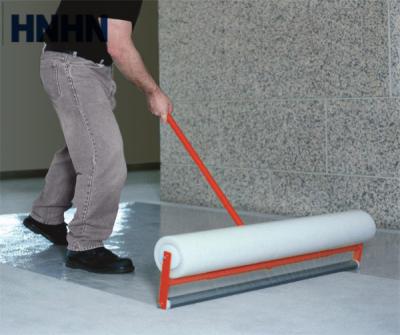 China 50 Teppich-Schutz-Film-Plastikhaut-Verpackungs-Polyäthylen des Mikrometer-650mm rückseitig klebender zu verkaufen