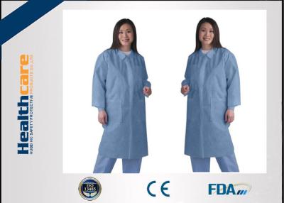 中国 博士のためのZip Closure防水医学生の使い捨て可能な実験室のコートの実験室のジャケット 販売のため