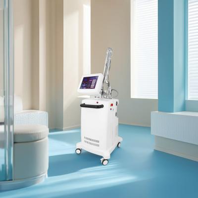 China Professional Surgical CO2 Fractional Laser Vertical Scar Removal / Skin Resurfacing/  Vaginal Treatment Laser Equipment for sale