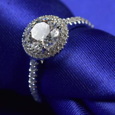 China Ouro branco para sempre uma dureza RD0165 dos aneis de noivado 9,25 de Moissanite à venda