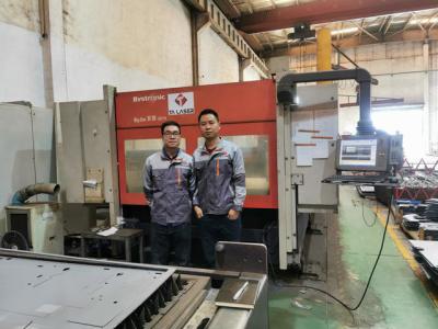 中国 繊維の打抜き機機械への二酸化炭素レーザーの打抜き機の改装サービス 販売のため