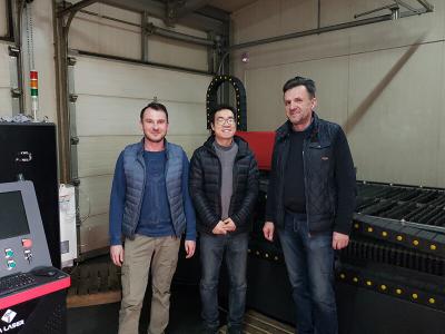 Китай Старый автомат для резки лазера YAG к обслуживанию Retrofit машины лазера волокна продается