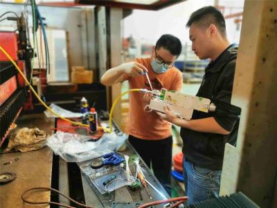 Chine Service de modification de laser de CO2 de Bystronic Bysprint Byspeed à Fiberlaser à vendre