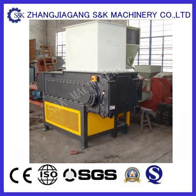 China ISO 75 KW - 90 KW Log Wood Shredder Machine For Composite Board for sale