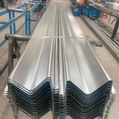 China Los canales de acero inoxidables K del tejado del metal de la longitud adaptable formaron el canal en venta