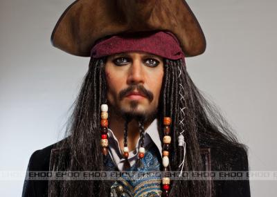 China Figura de cera de Jack Sparrow/figuras de cera realísticas piratas da celebridade do modelo de cera das caraíbas/filme à venda
