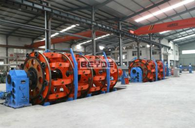 Cina Steel Wire Armoring Machine JL400/500/630 for armoring power cable, rubber cable, control cable large steel wire rope in vendita