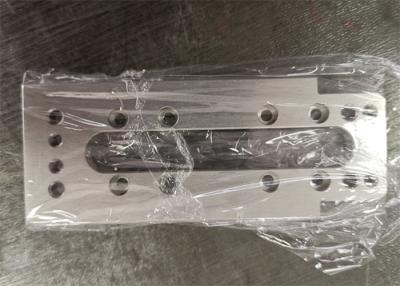 Chine Plat de support en aluminium usiné fraisé de cylindre/embase de roulette bâti de bride à vendre
