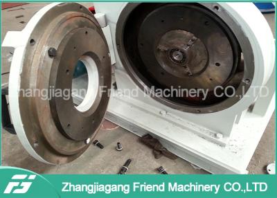 China Máquina plástica del pulverizador de la serie de la frecuencia intermedia para el diseño eficiente innovador del polvo en venta