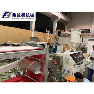 China Durchgebrannte Gewebe-Maschine der pp.-Filter-Gesichtsmaske-136kw Schmelze zu verkaufen