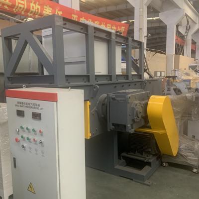 China controle de reciclagem plástico do PLC do triturador da retalhadora do eixo do dobro 2000kg/H à venda
