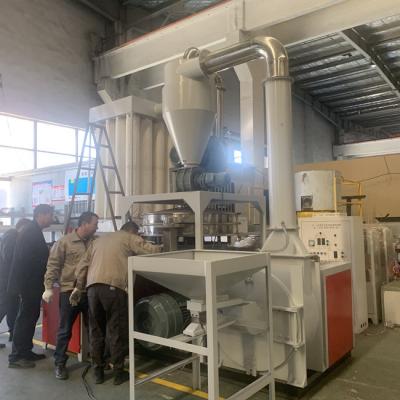 China PP PVC PE Industrial Pulverizer Machine 300kg/H High Throughput for sale