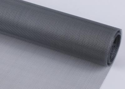 Chine Le gris/PVC noir d'écran de fenêtre de fibre de verre de 75gr 1x50m a enduit à vendre