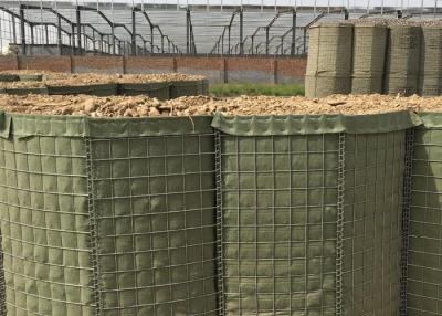 China el sistema de barrera del bastión de 50x50m m Hesco soldó con autógena a Mesh For Military en venta
