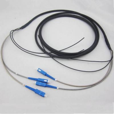 China Connecto negro acorazado táctico del cordón de remiendo de la fibra óptica SC/LC/FC/ST/E2000, cable al aire libre del remiendo de la fibra de la estación base de DSC en venta