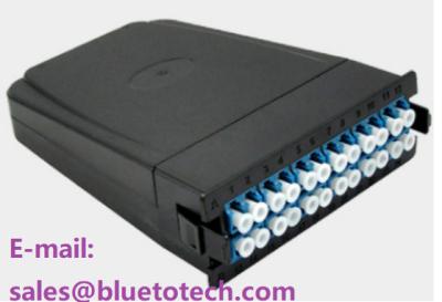 China 24 Core MPO MTP LGX Fiber Optic Cassette For High Density Architectures for sale