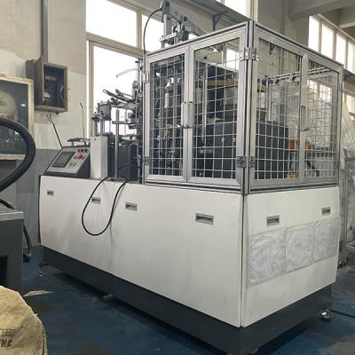 Chine Papier d'emballage rond emportent la machine entièrement automatique de cuvette de papier de machine de fabrication de cartons de nourriture de déjeuner à vendre