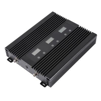 China Output Power 27dBm Multi Band Repeater Covering 8000 Square Meters for sale