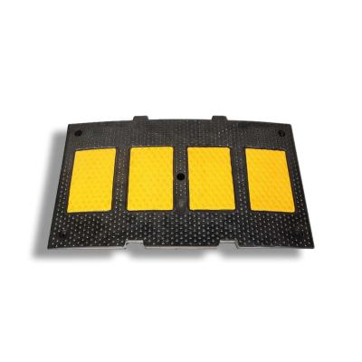 China Non Slip Rubberised Speed Breakers , Yellow And Black Speed Bumps Cushion for sale