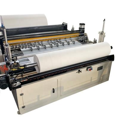 Chine machines 380V 50Hz de Rewinder de découpeuse de 200m/Min Automatic Perforating Paper Roll à vendre